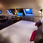Pentahotel 4*