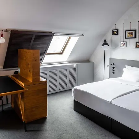 Hotel Pentahotel 4*