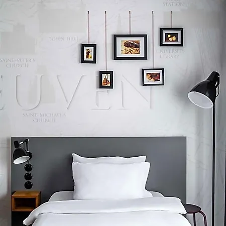 Pentahotel Hotel