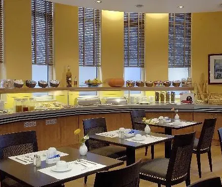 Pentahotel 4*