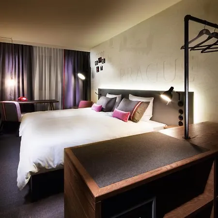 Pentahotel Hotel Lovaina